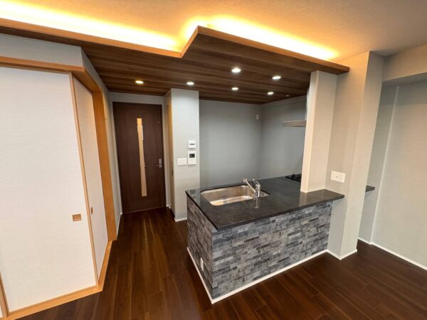 四条烏丸クロスマーク　307号室