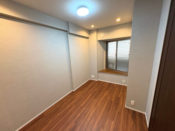 四条烏丸クロスマーク　307号室