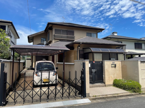 奈良県奈良市左京1-15-20