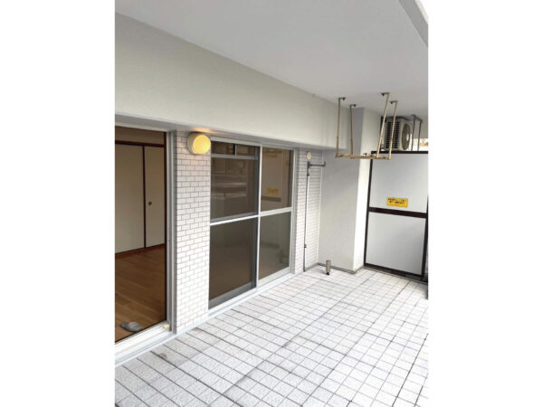 エルシティ桃山御陵　208号室