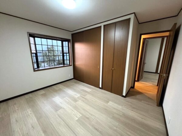 大阪府八尾市久宝園2-25