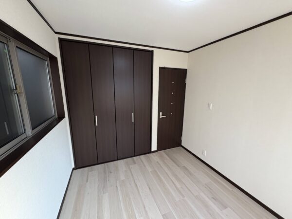 大阪府東大阪市古箕輪1-1-2