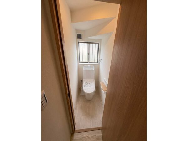 兵庫県西宮市名塩平成台19-2