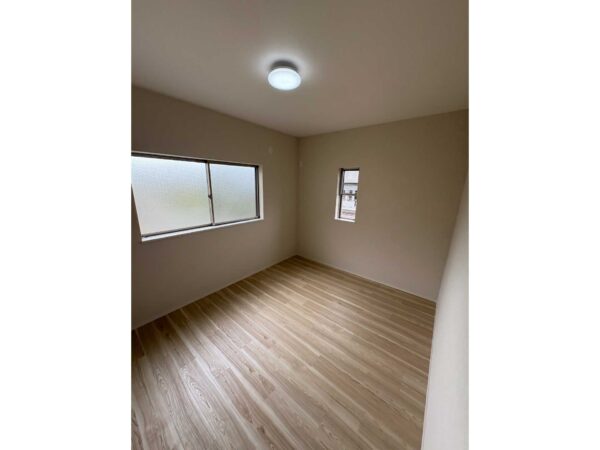 兵庫県西宮市名塩平成台19-2