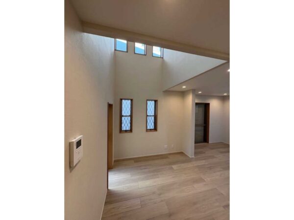 兵庫県西宮市日野町18-23