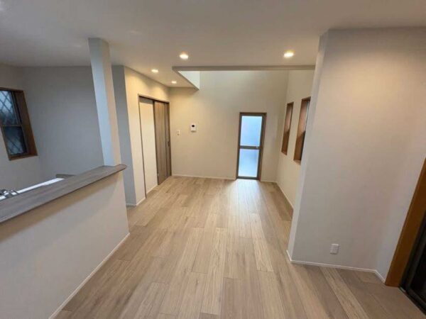 兵庫県西宮市日野町18-23