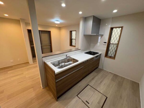 兵庫県西宮市日野町18-23