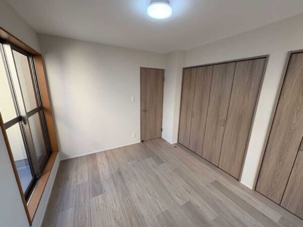 兵庫県西宮市日野町18-23