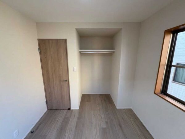 兵庫県西宮市日野町18-23