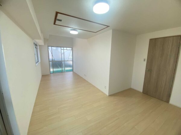 アーサヒルズD棟　701号室