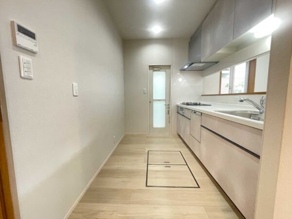 京都府京田辺市花住坂3-21-20