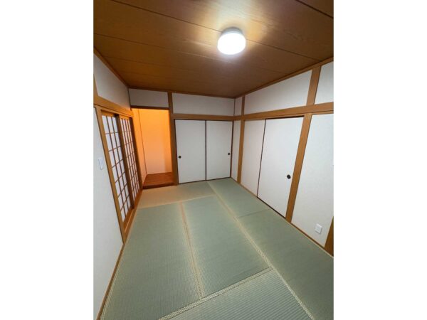 大阪府高槻市宮田町1-35-8