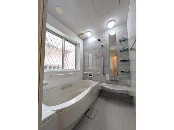 大阪府東大阪市上四条町24-30