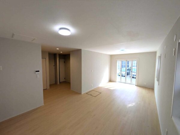 大阪府東大阪市上四条町24-30