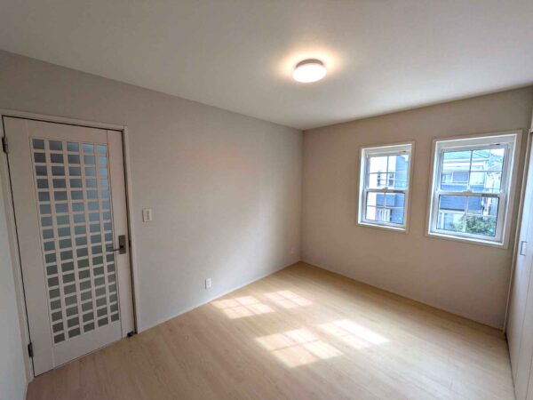 大阪府東大阪市上四条町24-30