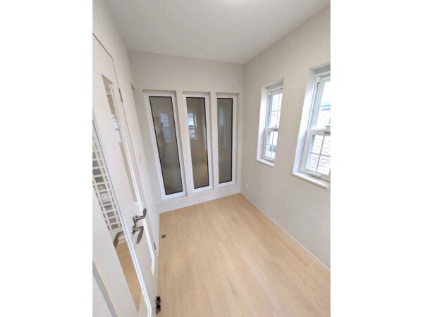 大阪府東大阪市上四条町24-30