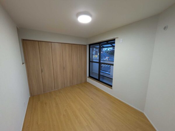 大阪府吹田市山田東1-30-20