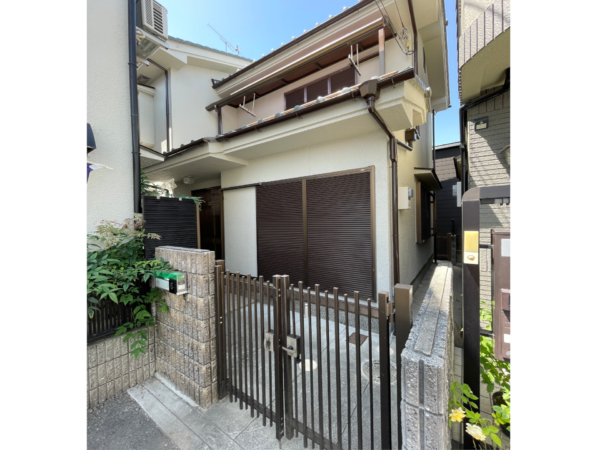 京都府向日市寺戸町新田