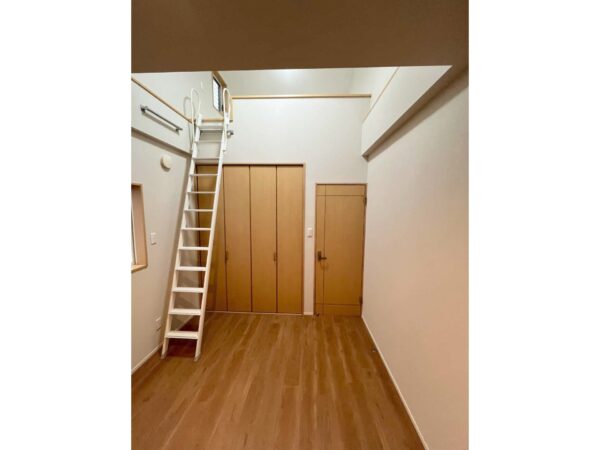 大阪府大阪市住之江区平林南